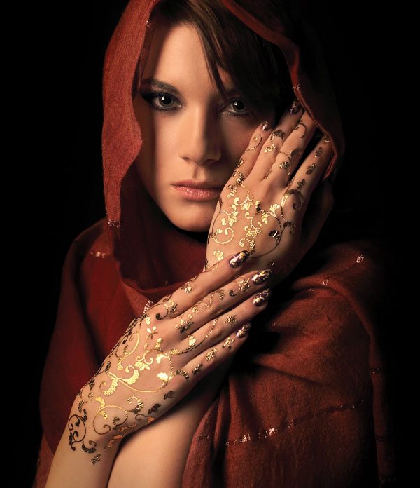 24 Carat Gold Henna