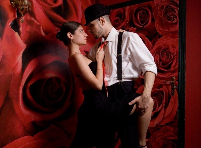 bigstock-couple-in-love-dancing-Latino-203759392-1024x756-1024x756