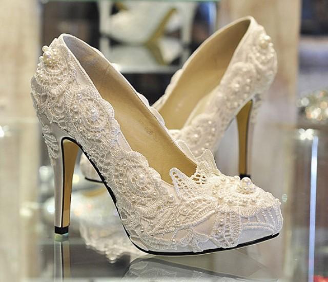 bridal shoe trends