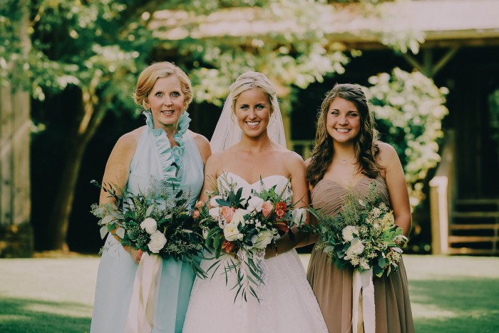Dress the mother of the bride or groom to perfection